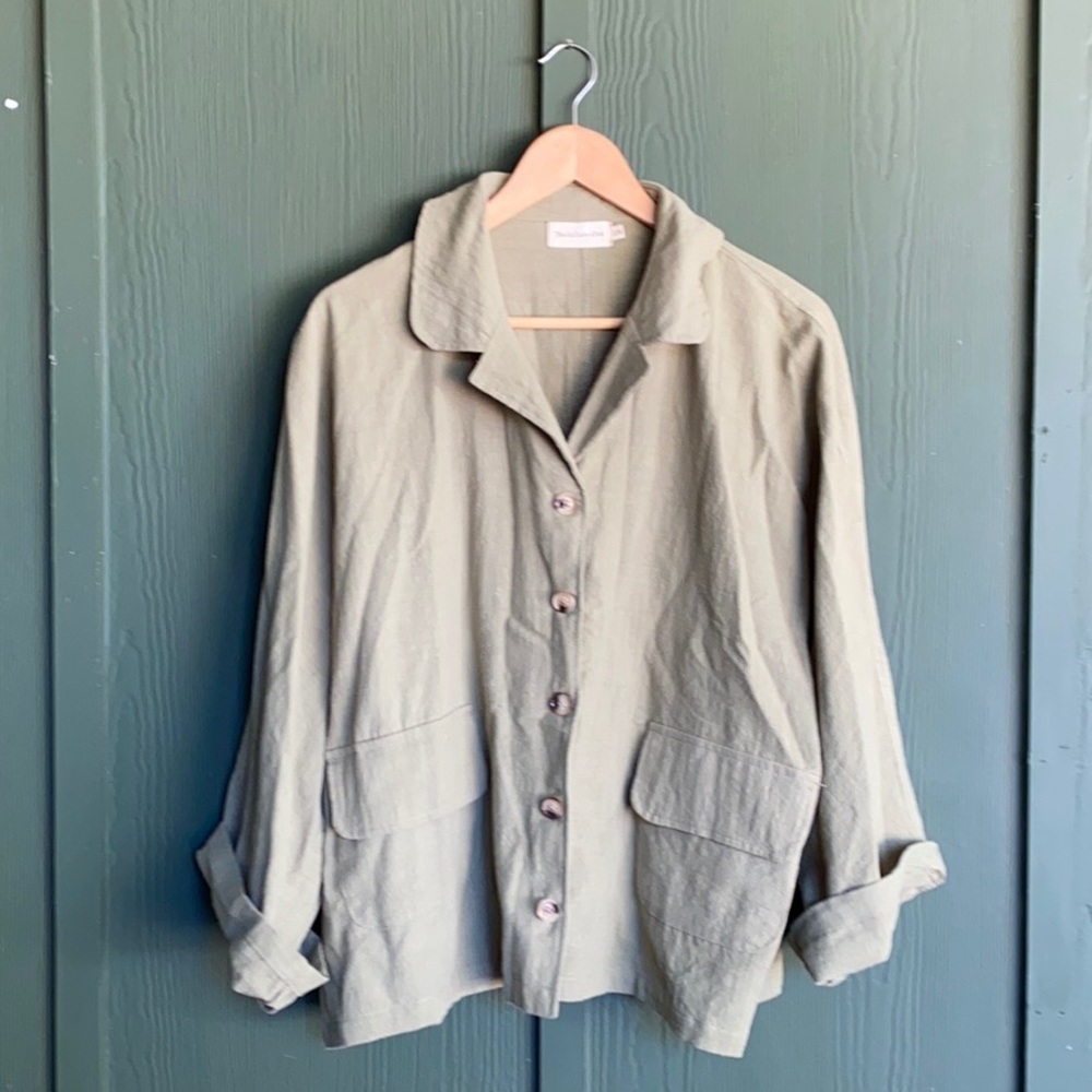 Linen button up top